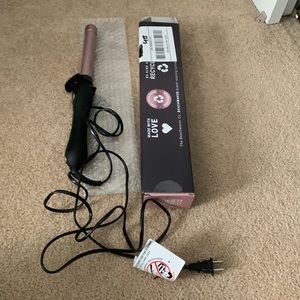 Beachwaver B1 Midnight Rose Rotating Curling Iron